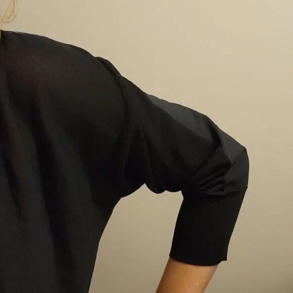 Calvin Klein Black Dolman sleeve knit top - M - Picture 12 of 12